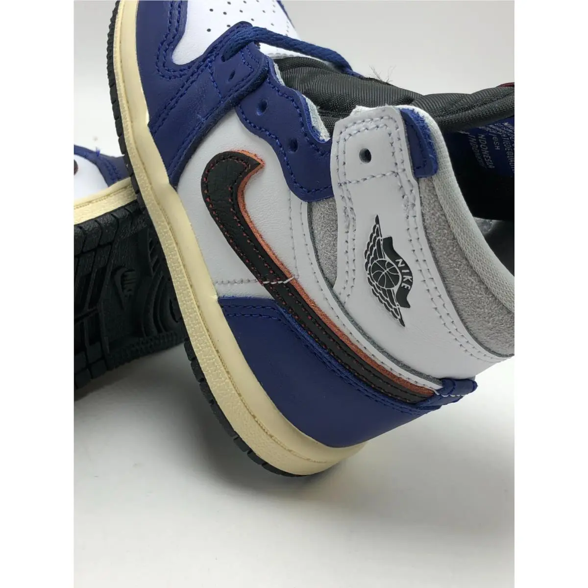 Nike shoes - Air Jordan 1 - Air - Blue 6