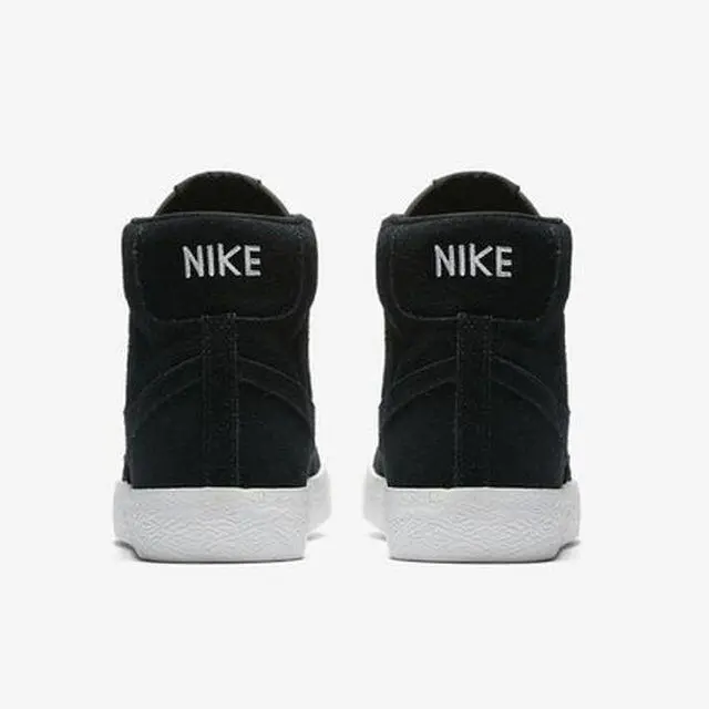 Nike shoes - Black 1