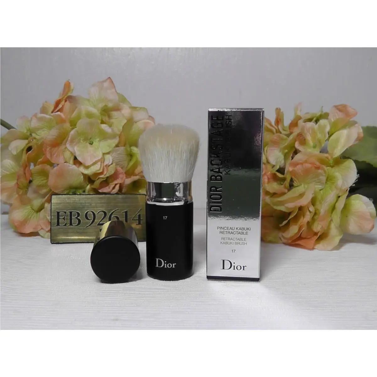 Christian  Backstage Kabuki Retractable Brush 17 by Dior