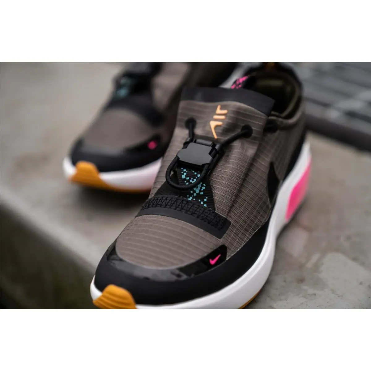 Nike shoes - W Nike Air Max Dia Winter - BQ9665 301 - Cargo Khaki/Black-Summit White-Pink-Multicolor (UPC: 193151660336) 0