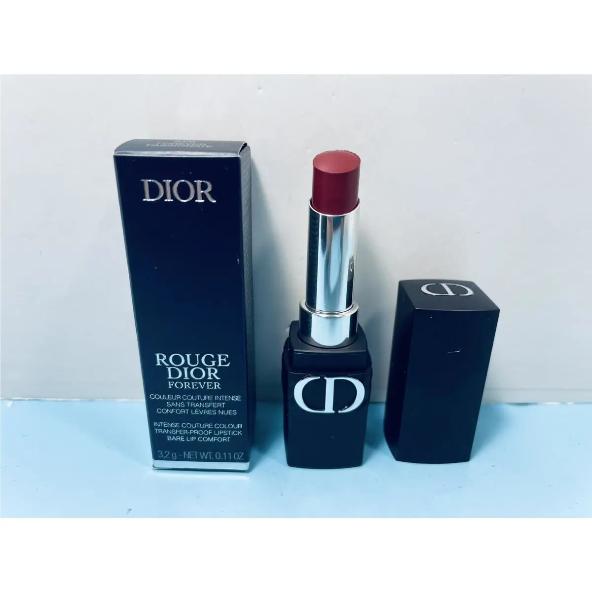 Christian  - Rouge  Forever Lipstick - 879 Forever Passionate - Boxed by Dior