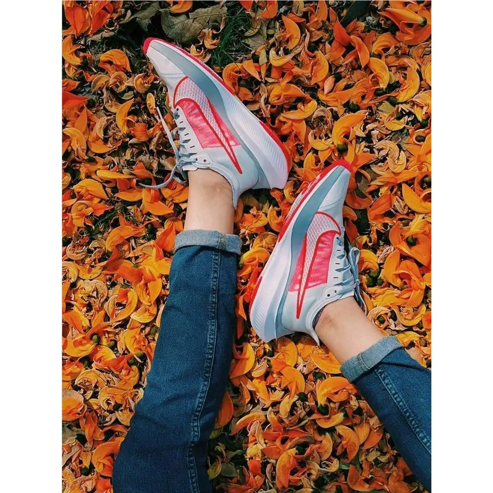 Nike shoes - Nike Zoom Gravity - Zoom Gravity - BQ3203 003 - Pure Platium/White-red Orbit (UPC: 193145399778) 4