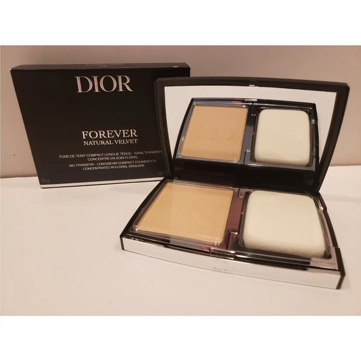 Christian Dior-forever Natural Velvet - No Transfer Compact Foundation - 2W -nib