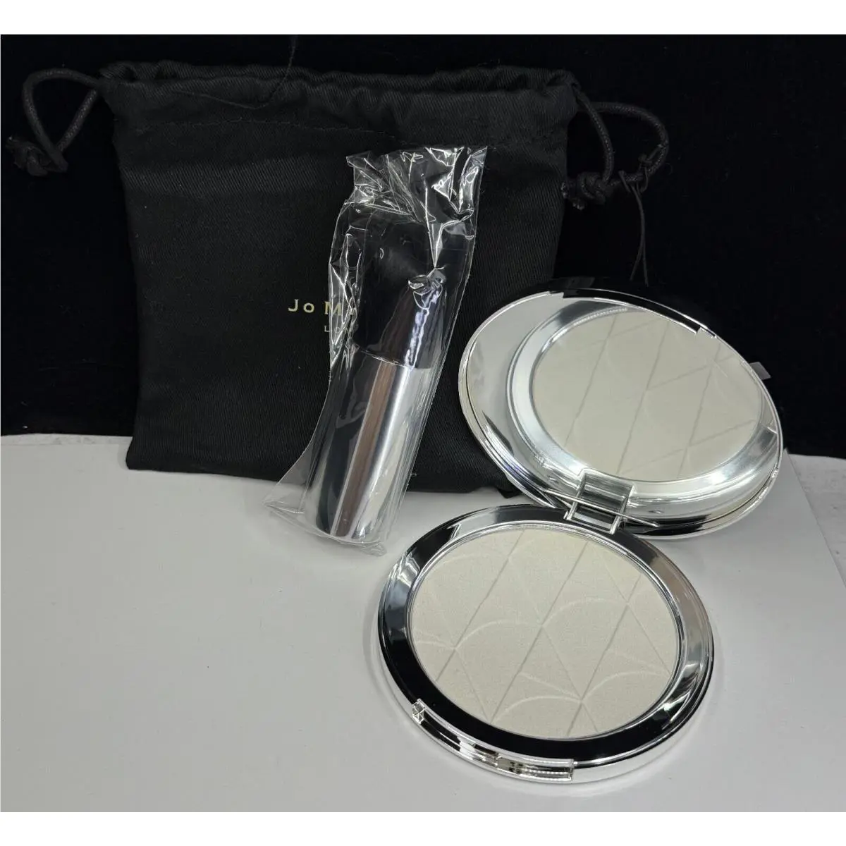 Jo Malone English Pear Freesia Scented Body Powder Compact Brush Set