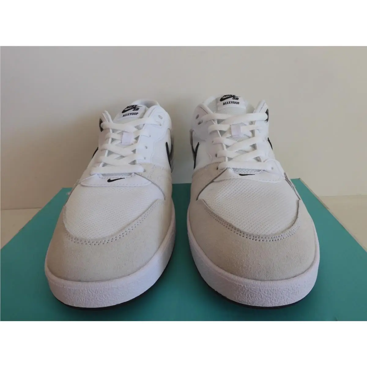 Nike shoes - Nike SB Alleyoop - Alleyoop - CJ0882-100 - White (UPC: 193154101133) 1