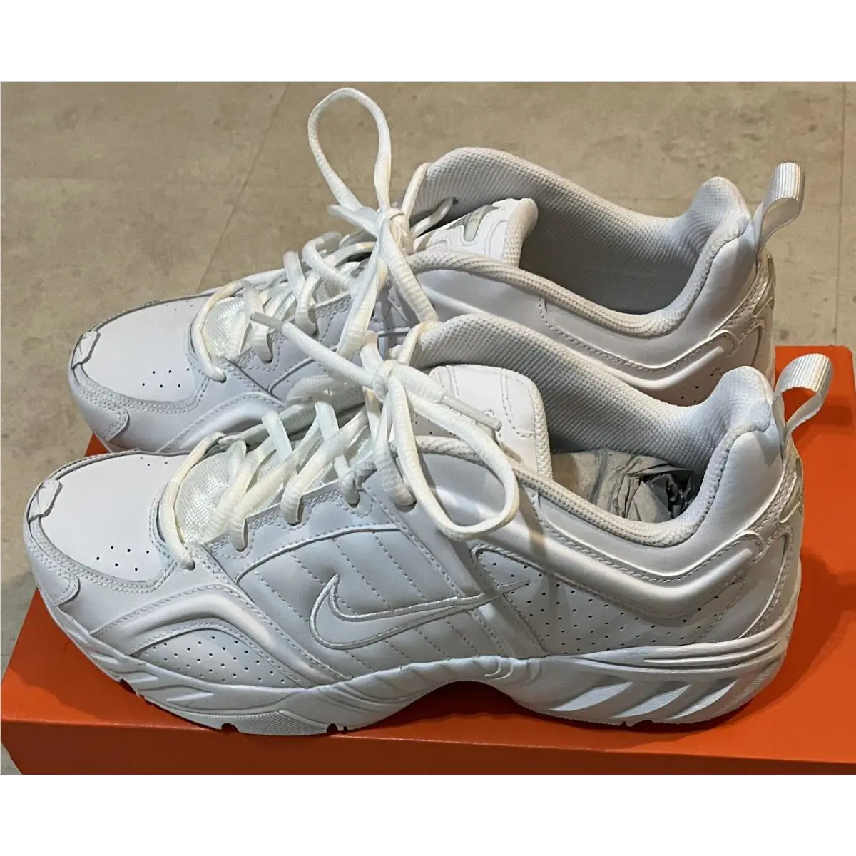 Nike shoes - Nike T-Lite - White (UPC: 884751764950) 0