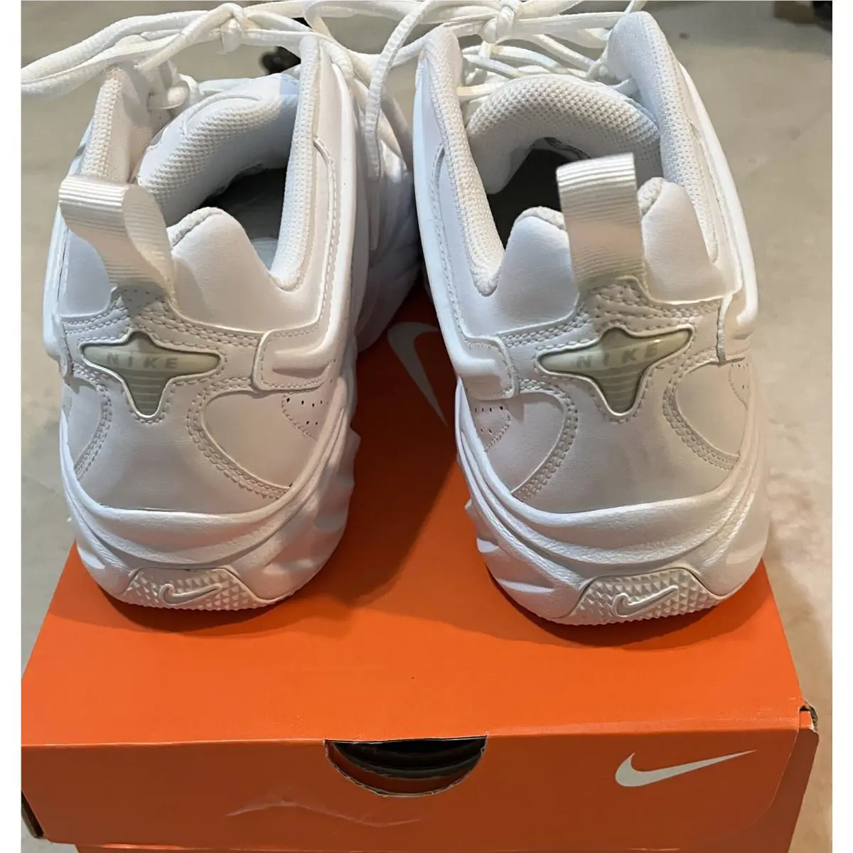 Nike shoes - Nike T-Lite - White (UPC: 884751764950) 2