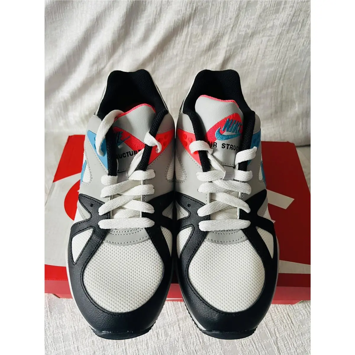 Nike shoes - Nike Air Structure - Air Structure - White 2