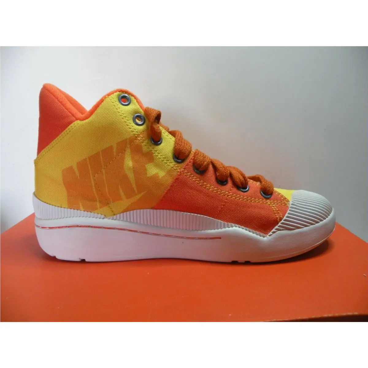 Nike shoes - Orange/Yellow 3