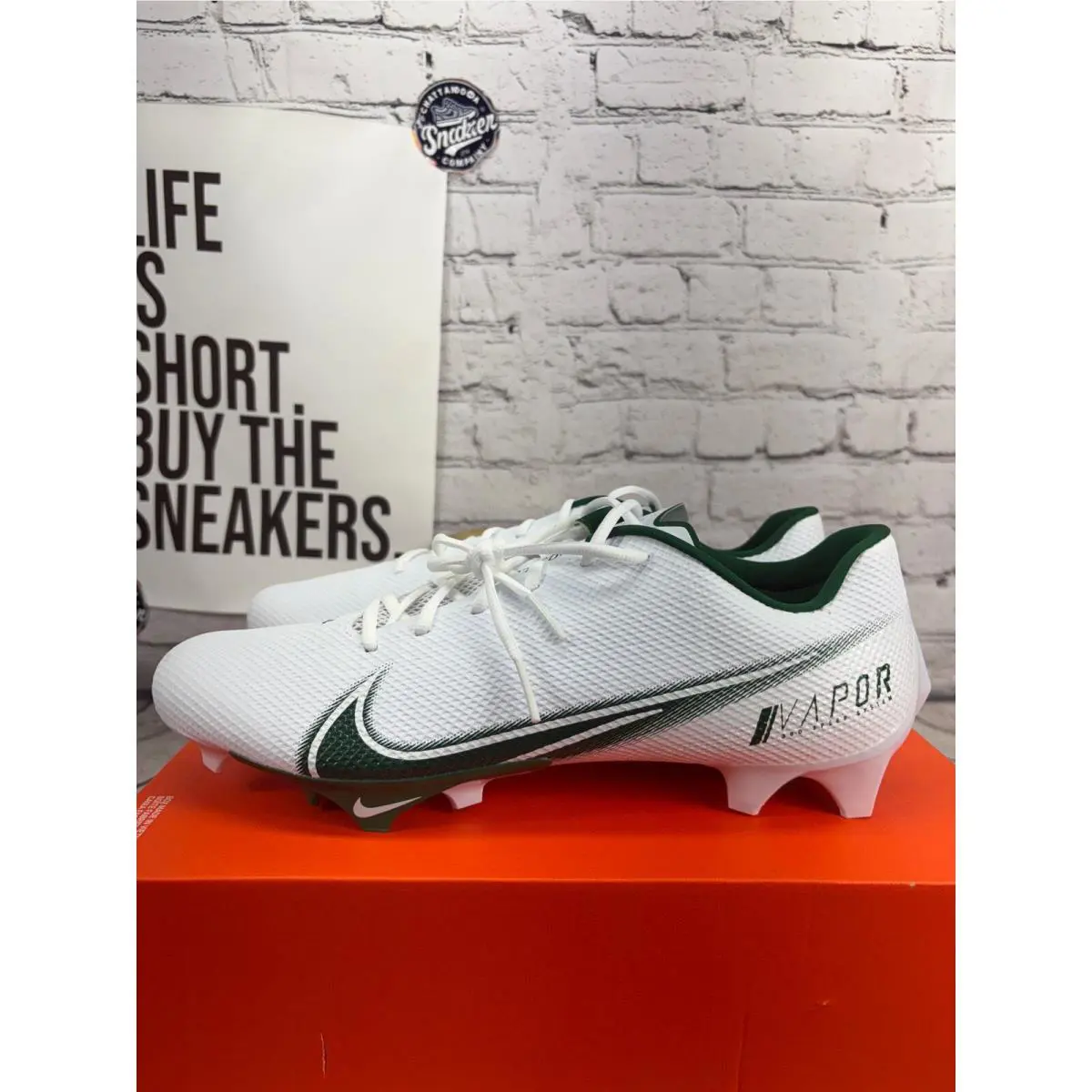 Nike shoes - Green 1
