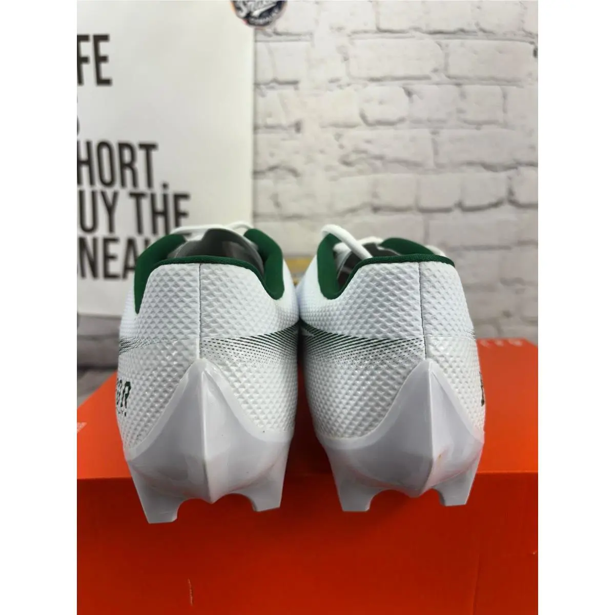 Nike shoes - Green 2