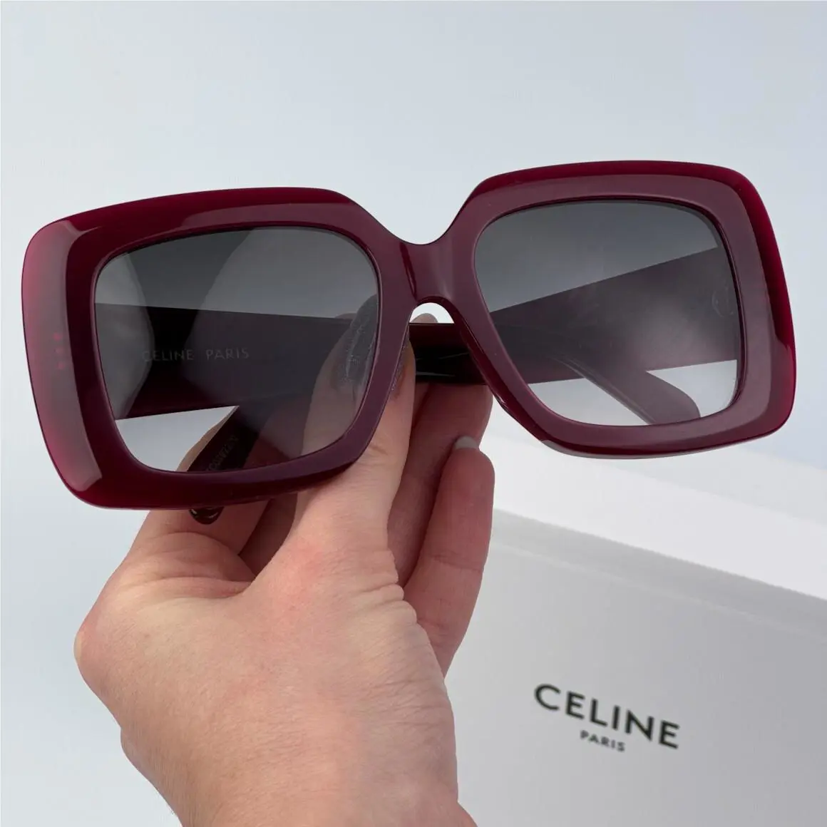 Celine Women Sunglasses Bordeaux Gradient Smoke Geometric CL40263F 69B