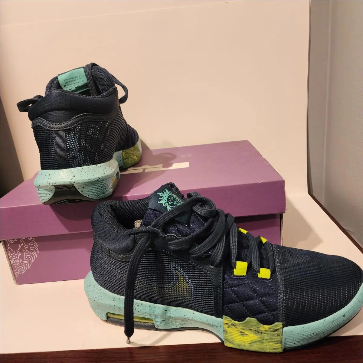 Nike shoes - Nike LeBron Witness - LeBron Witness - Black 0