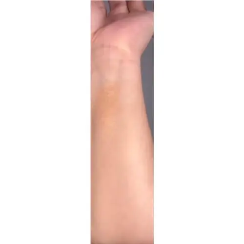 Limited Demi`glow Light-diffusing Highlighter Pick 1 04 loo$e change - soft light copper shimmer by Fenty Beauty