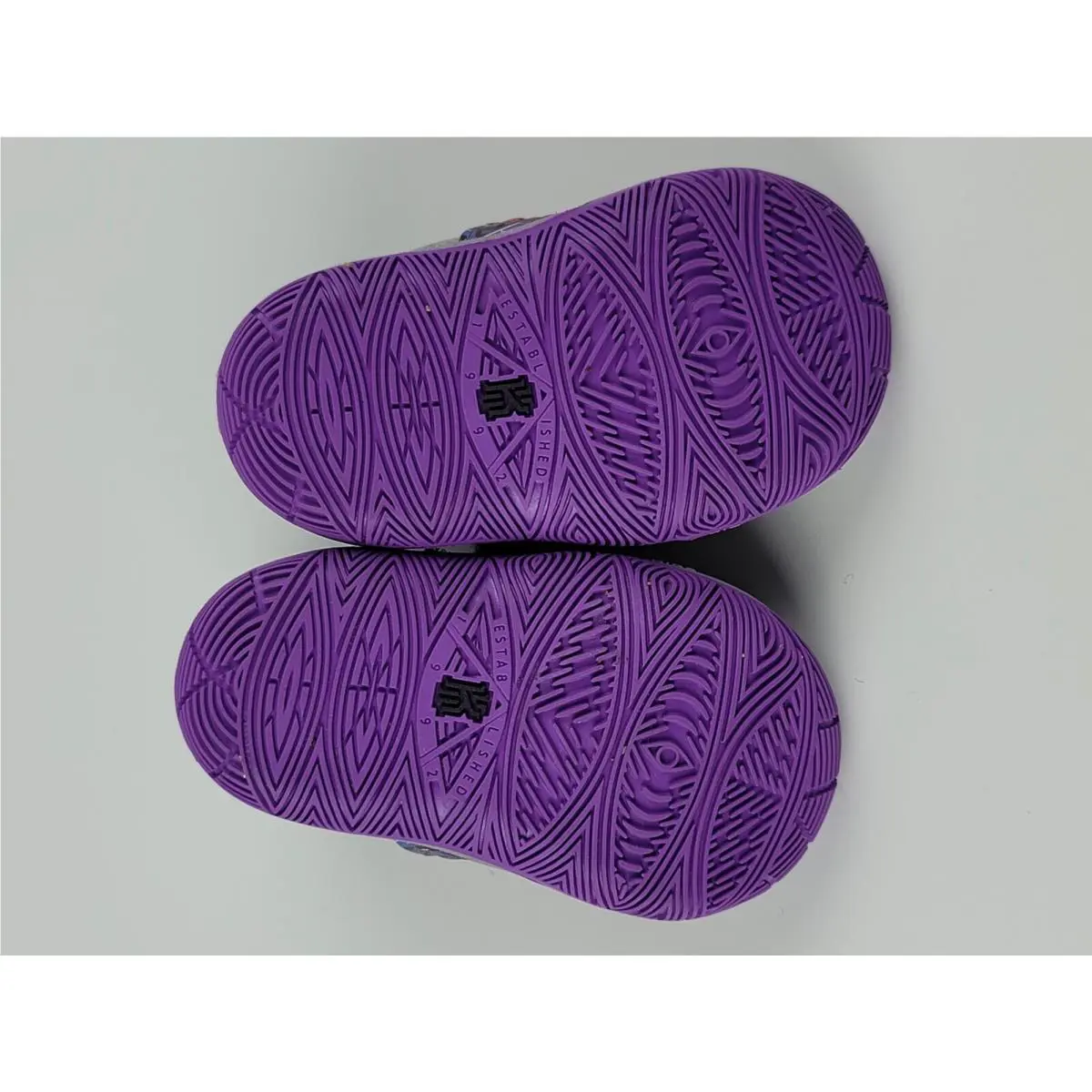 Nike shoes - Nike Kyrie 5 - Kyrie - AQ2459-001 - Atmosphere Grey & Purple (UPC: 193655892592) 4