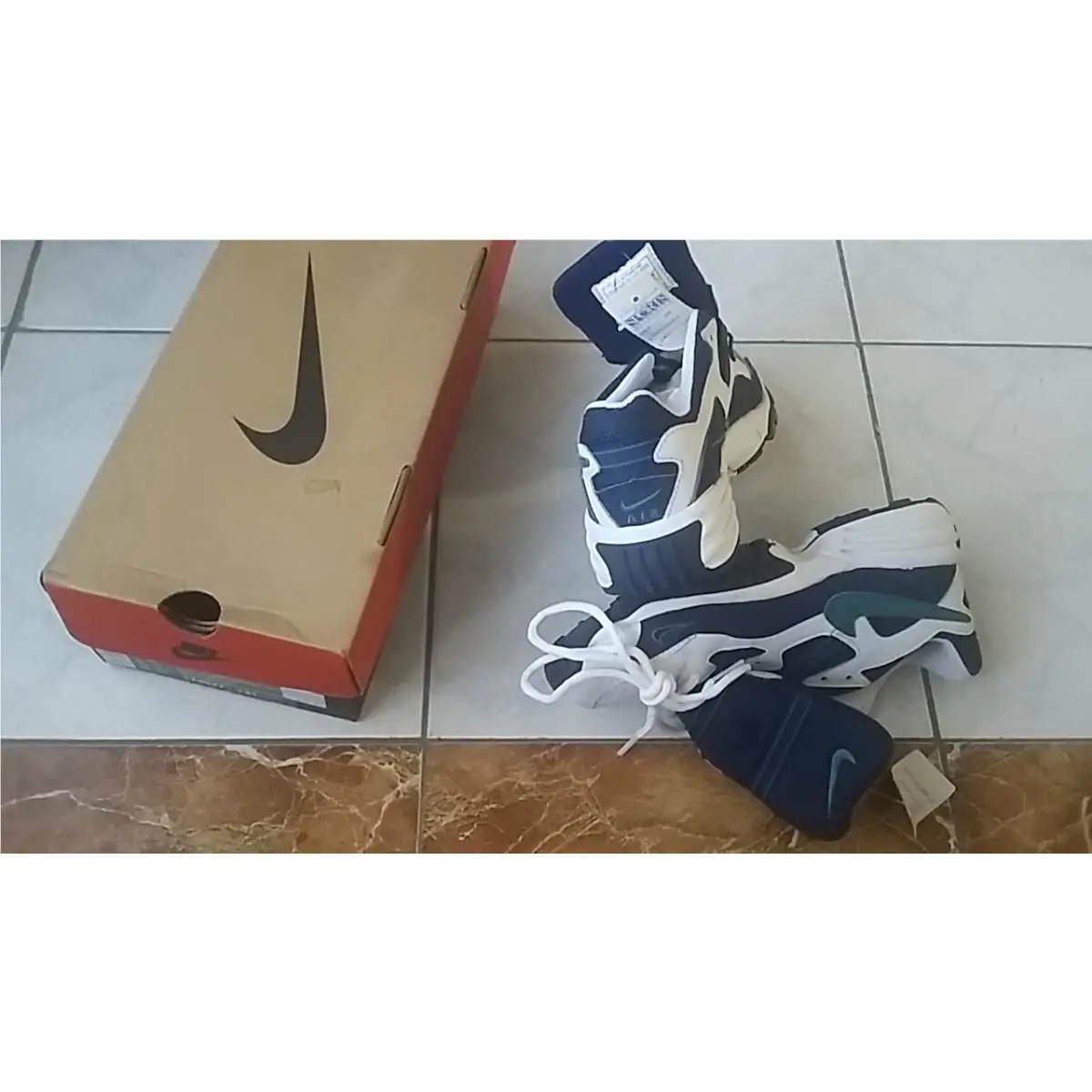 Nike shoes - Nike Air - Air - White 2