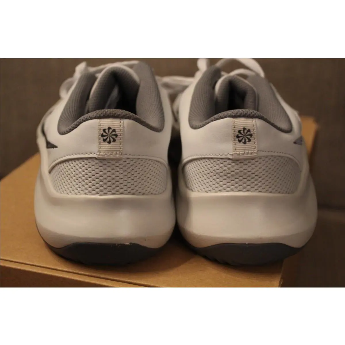 Nike shoes - Nike Legend - Legend - Gray 3
