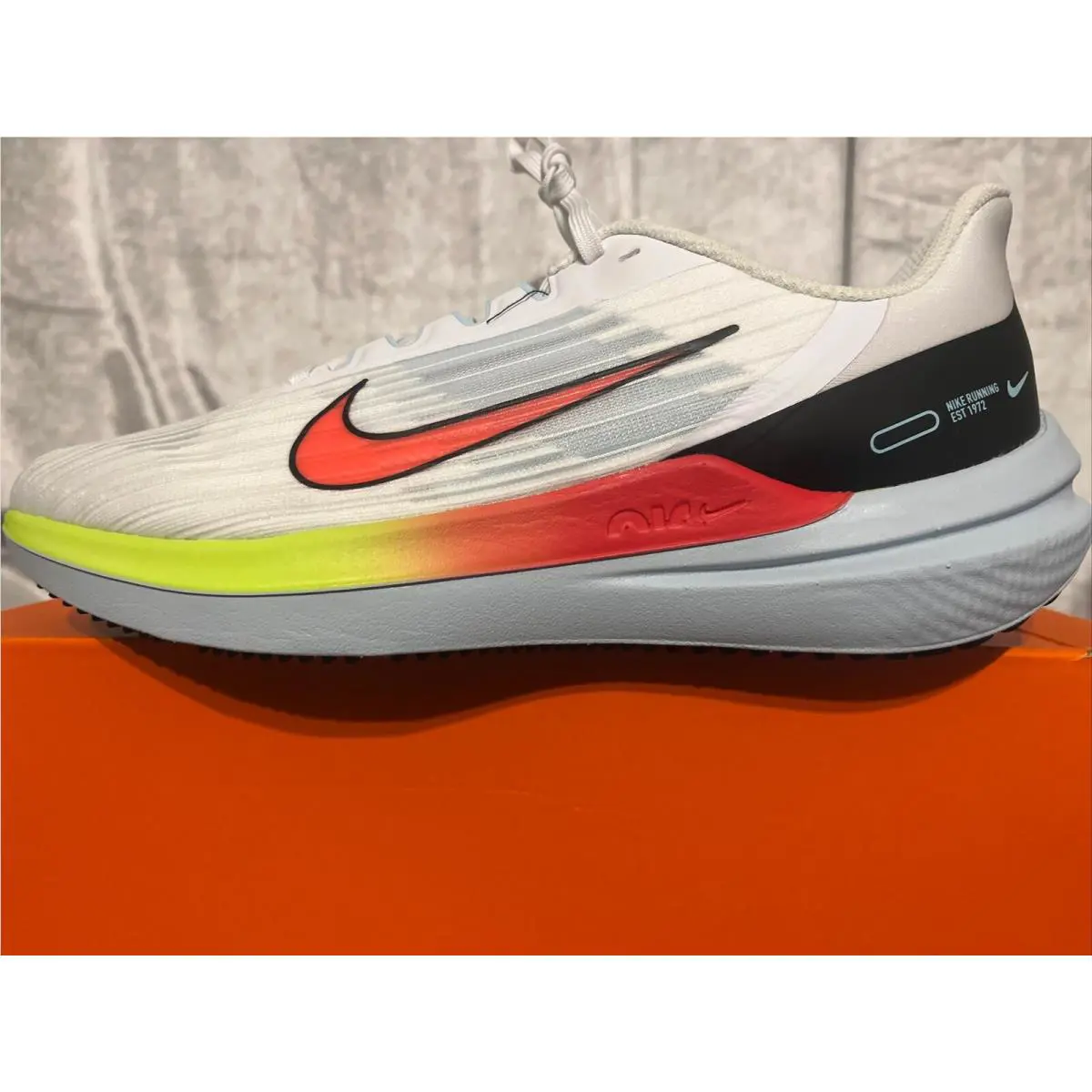Nike shoes - Nike Winflo 9 - Winflo - DX3352-100 - White, Manufacturer: White / Black - Volt - Crimson (UPC: 196149766836) 1