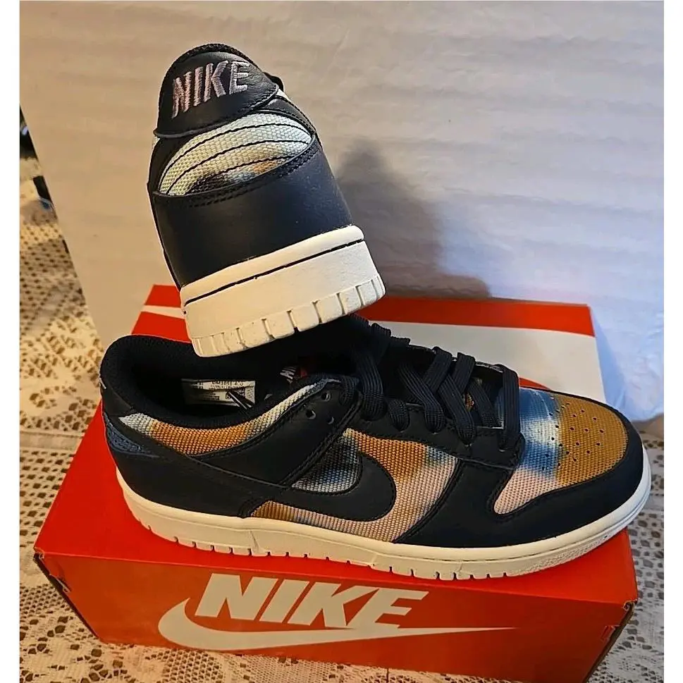 Nike shoes - Nike Dunk Low SE GS - DM1051-400 - Obsidian/Summit White/Sport Grey/Obsidian (UPC: 195870275655) 1