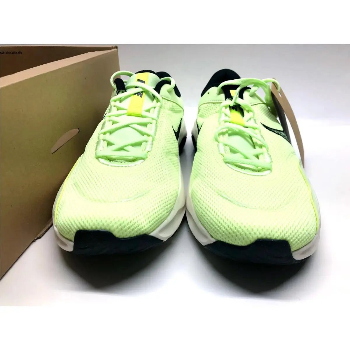 Nike shoes - Nike Legend - Legend - DM1120-700 - Green (UPC: 196607684863) 1