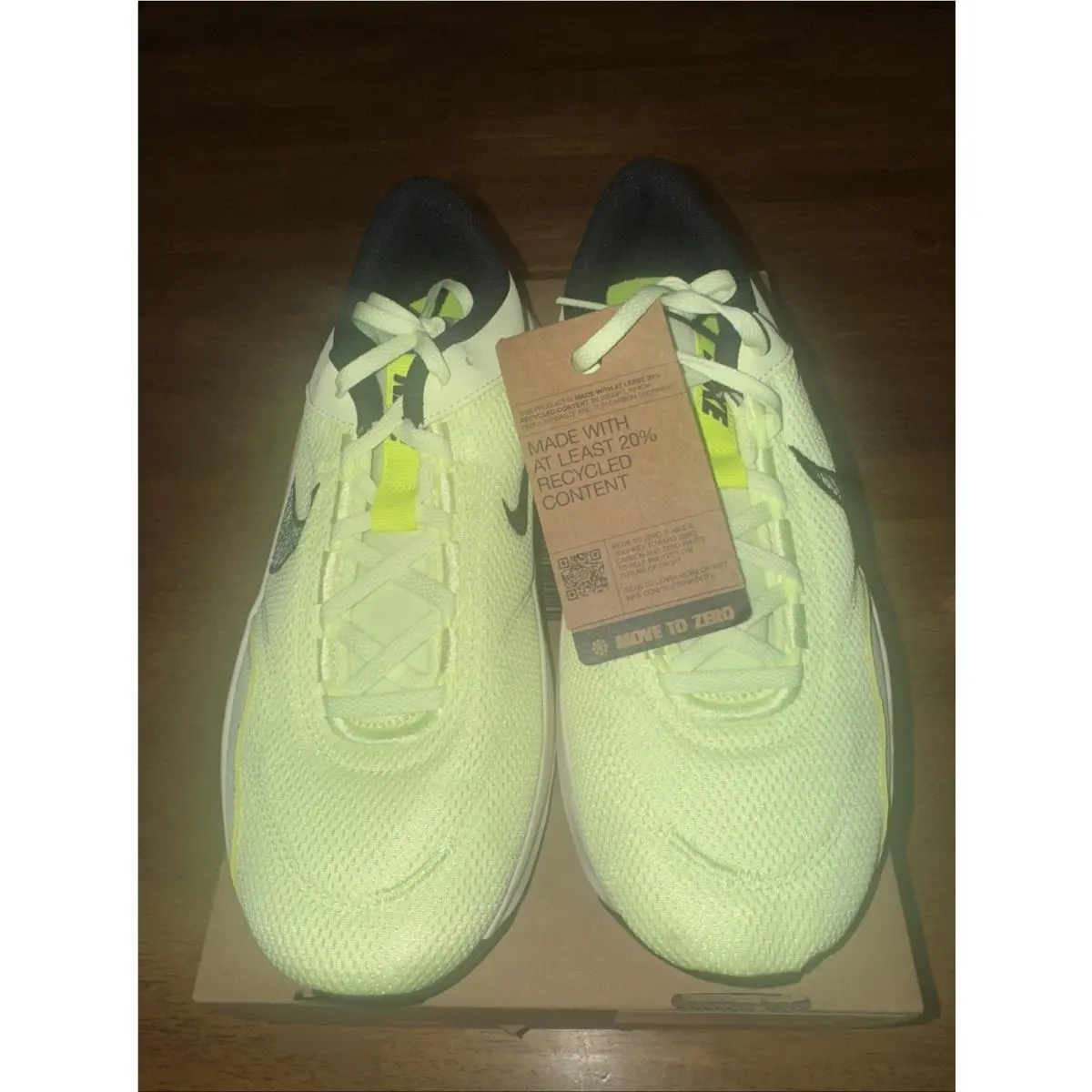 Nike Mens Legend Essential 3 NN Volt Fitness Training Shoes 10 DM1120 700