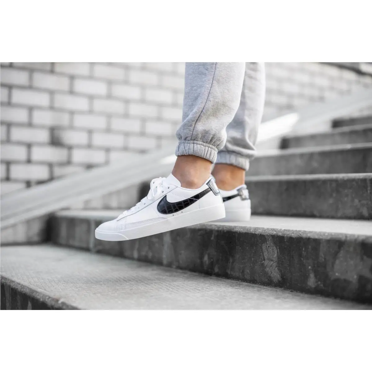 Nike shoes - W Nike Blazer Low 
