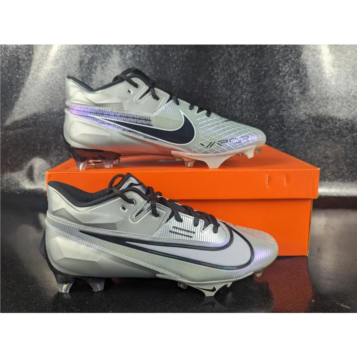 Nike Vapor Edge Elite 360 2 Football Cleats Smoke Gray Men`s Size 11.5