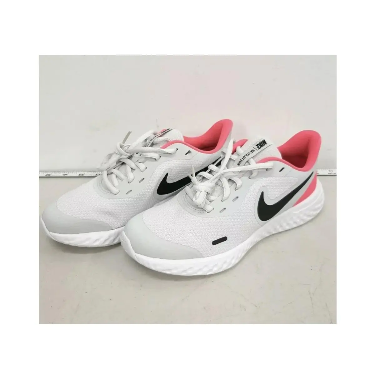 Nike shoes - Revolution 5 BG - Revolution - Gray 0
