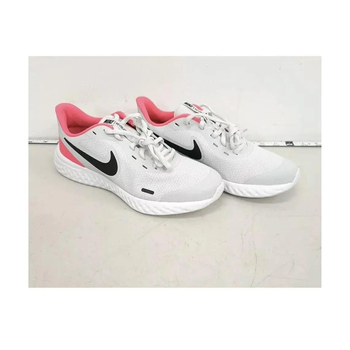 Nike shoes - Revolution 5 BG - Revolution - Gray 1