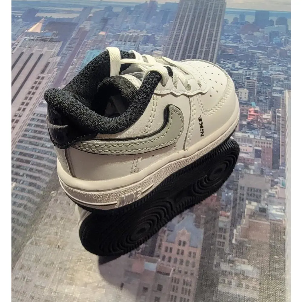 Nike shoes - Nike Air Force 1 LV8 - DO3808-101 - White 0