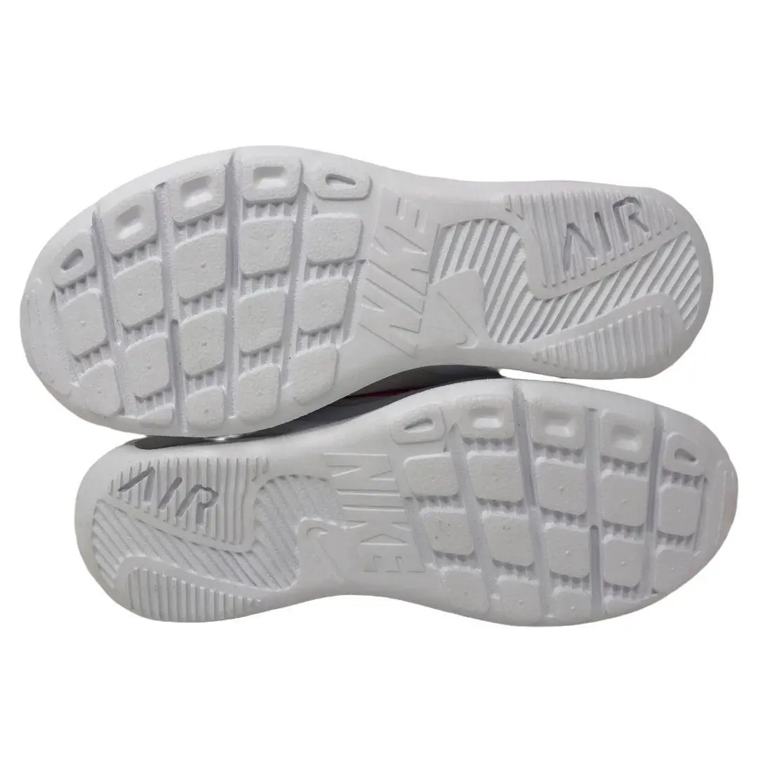 Nike shoes - White / fusha (UPC: 192499313881) 2