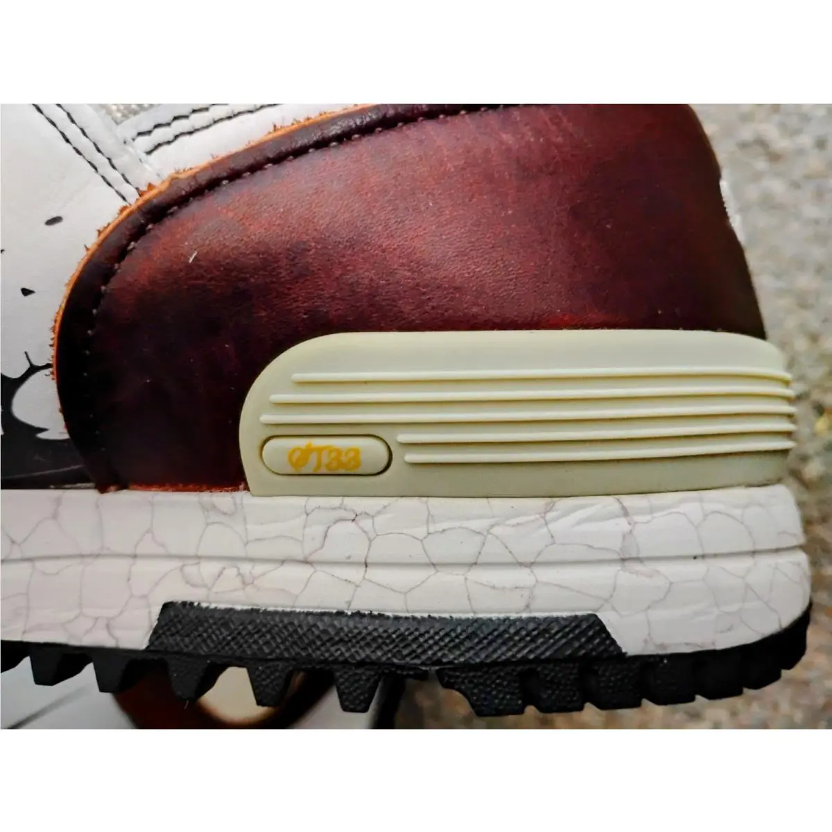 New Balance shoes - New Balance 1400 - M1400EWE - Brown 6