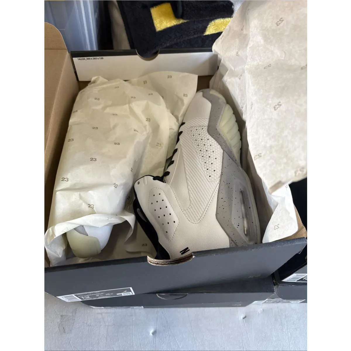 Nike shoes - Air Jordan Lift Off - Air Lift Off - AR4430101 - White (UPC: 884802100409) 5