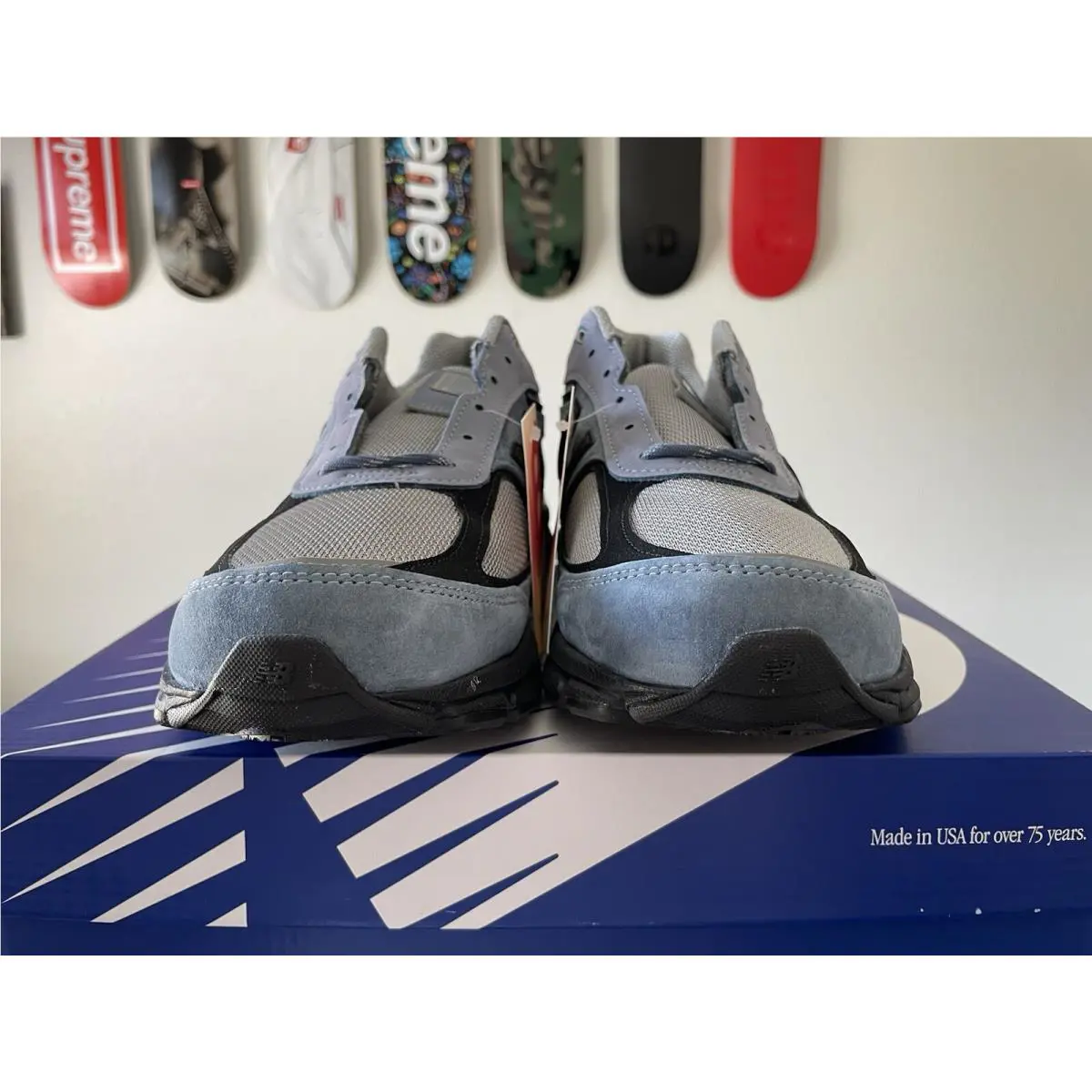 New Balance shoes - New Balance 990V4 - U990BB4 - Artic Grey (UPC: 197375296210) 2