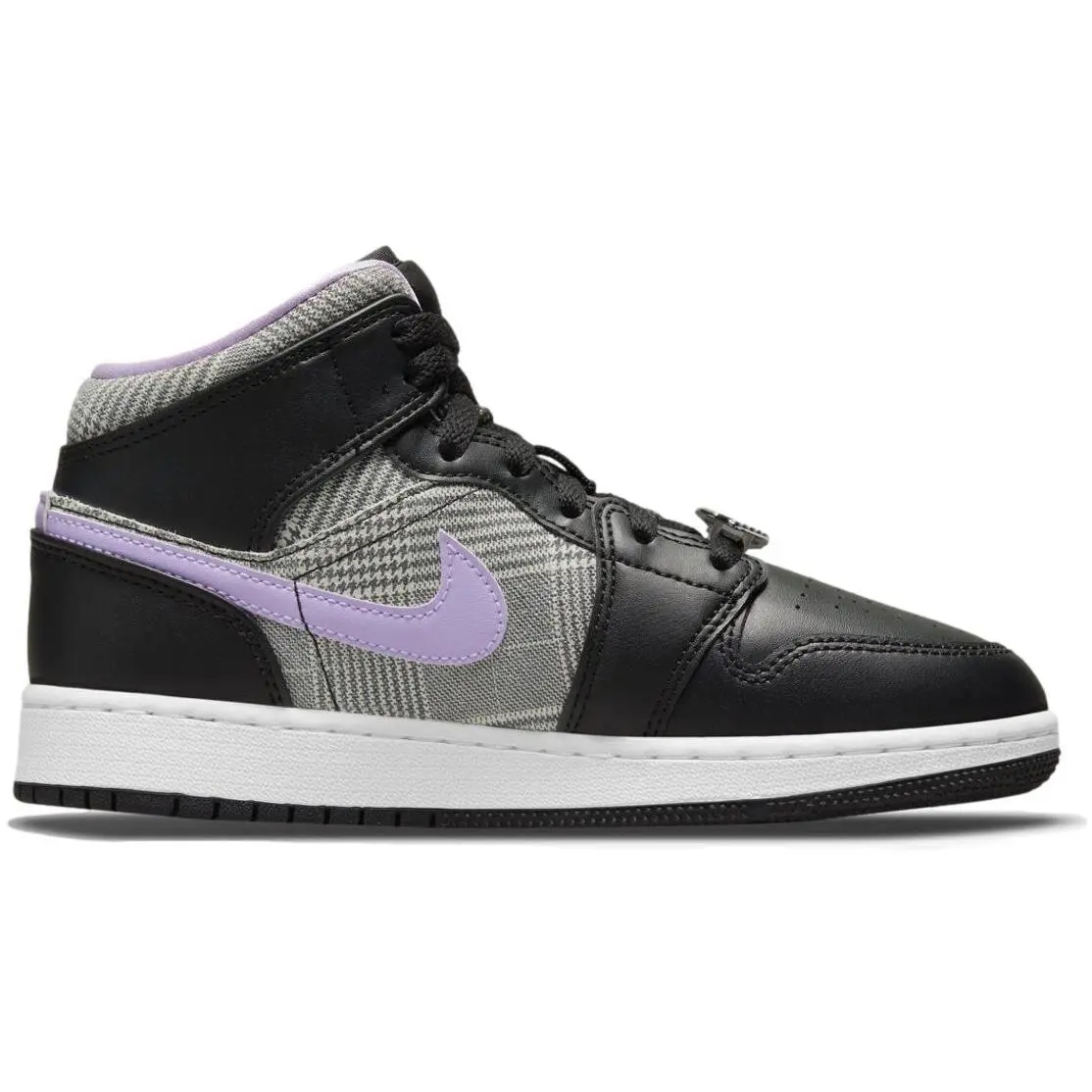 Nike shoes - Air Jordan 1 Mid SE - Black (UPC: 195242837542) 1