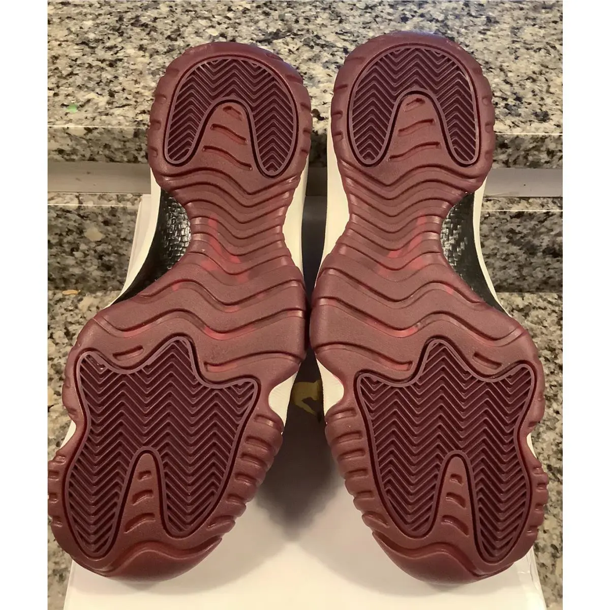 Nike shoes - Future - Future - Ar0726-600 - Bordeaux 4