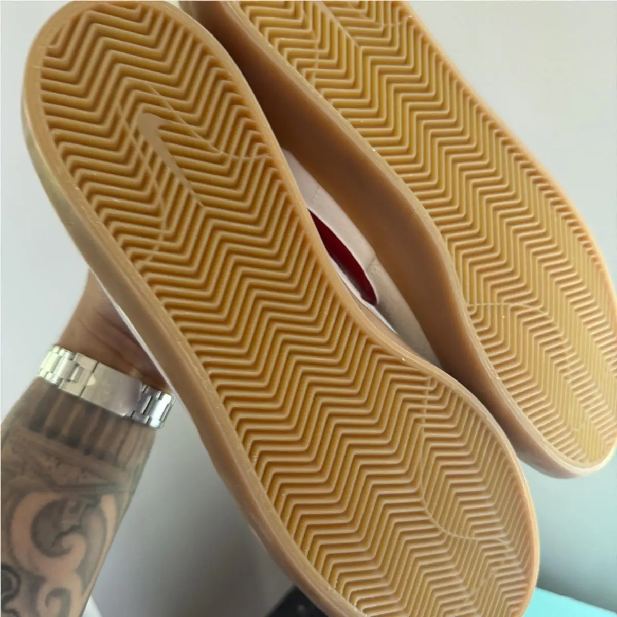 Nike shoes - Nike Heritage Vulc SB - Heritage Vulc - CD5010-100 - White, Manufacturer: Summit White/White/Gum Light Brown/Cardinal Red 3