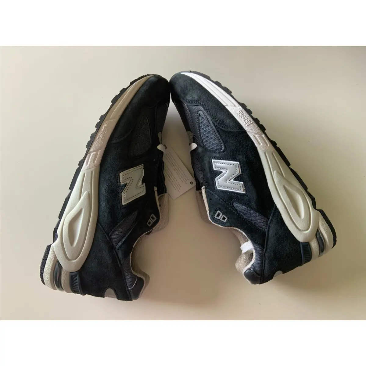 New Balance shoes - Shark Navy / Grey (UPC: 193362925408) 4