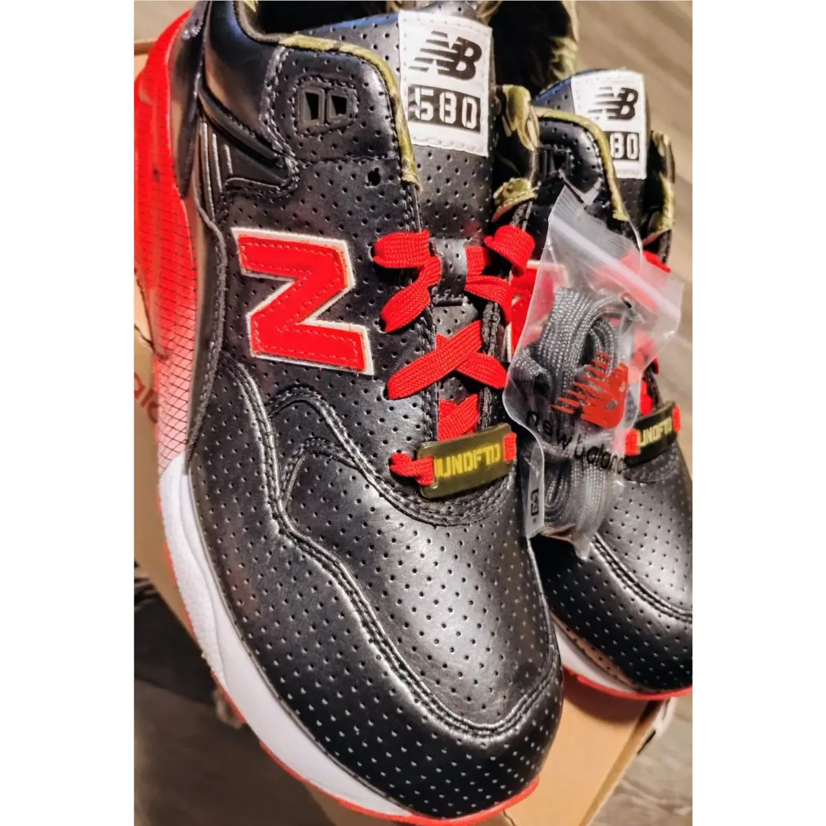 New Balance shoes - New Balance 580 - MT580UGM - Silver 0