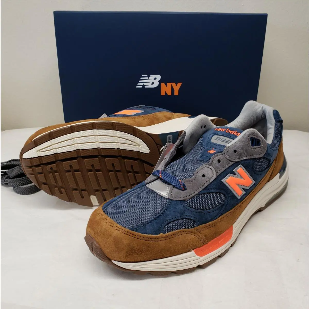 New Balance shoes - NYC 1