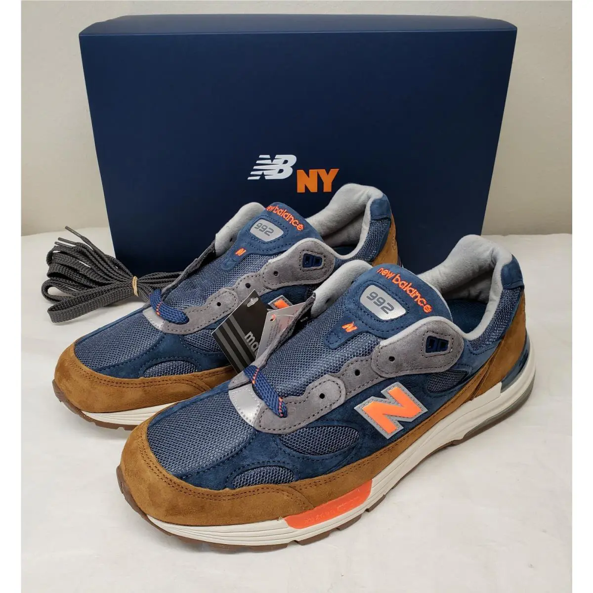 New Balance shoes - NYC 2