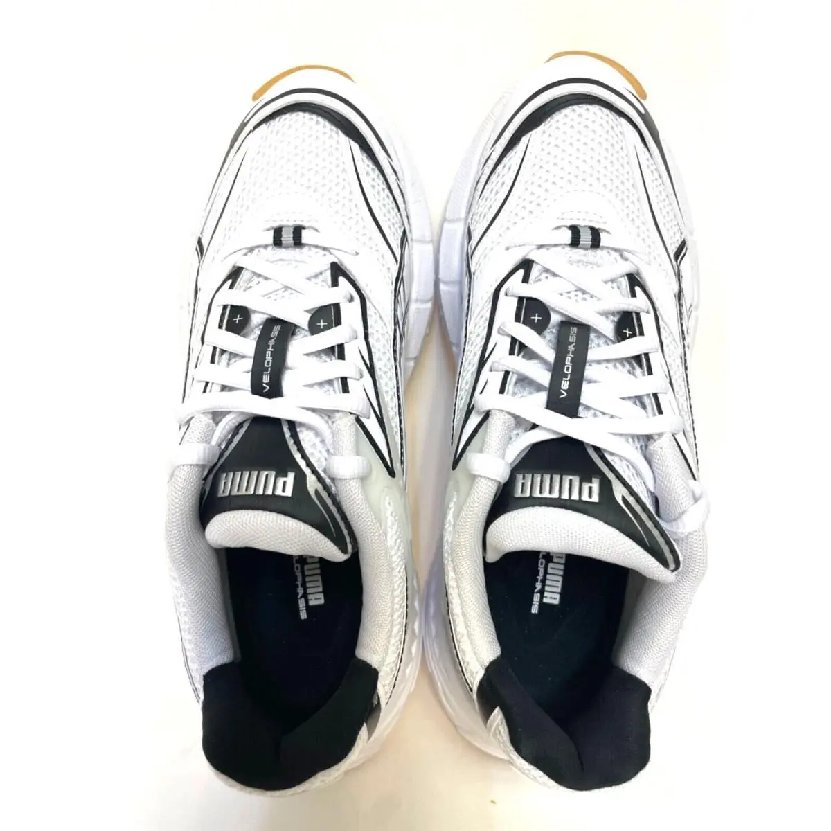 Puma shoes - White 4