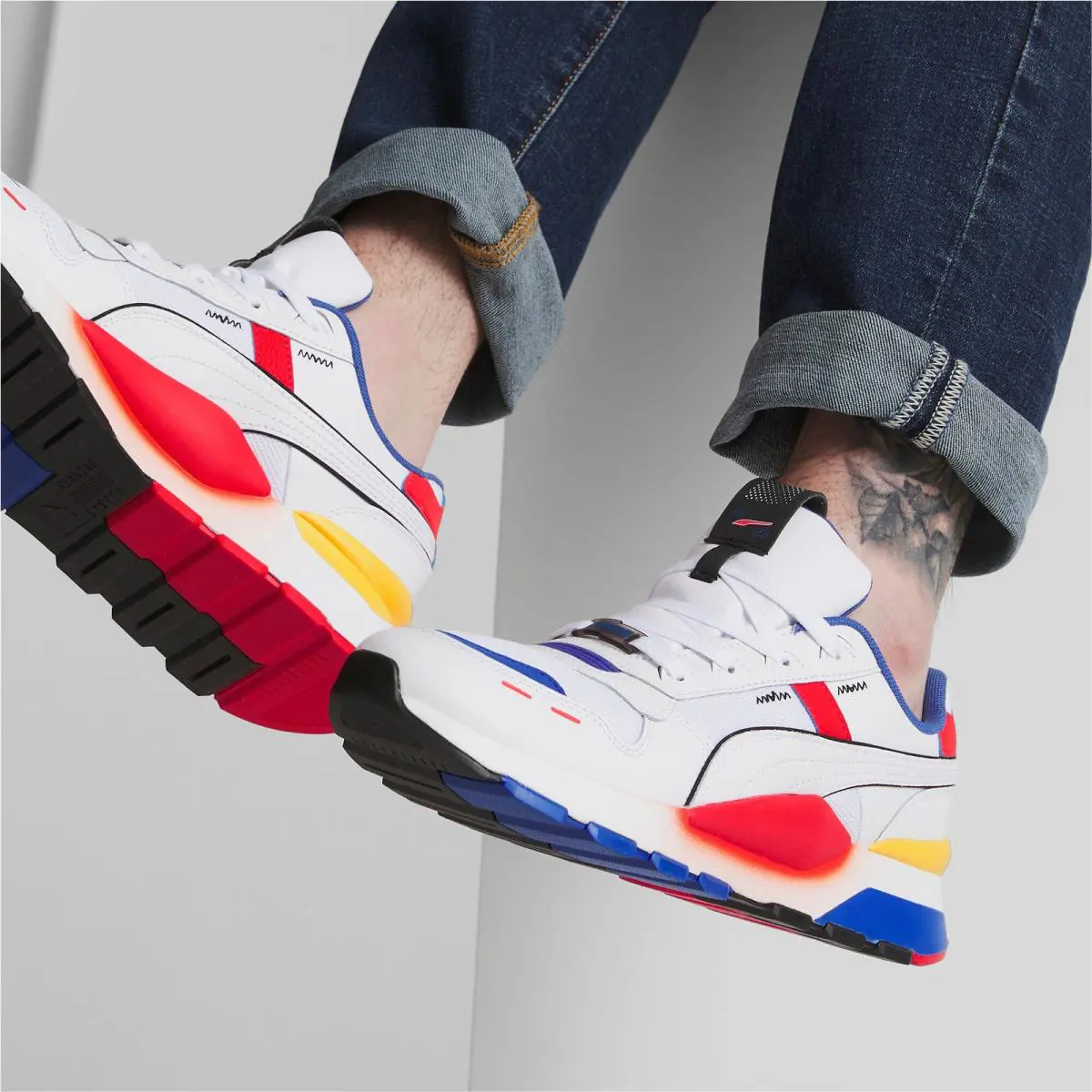 Puma shoes - White 11