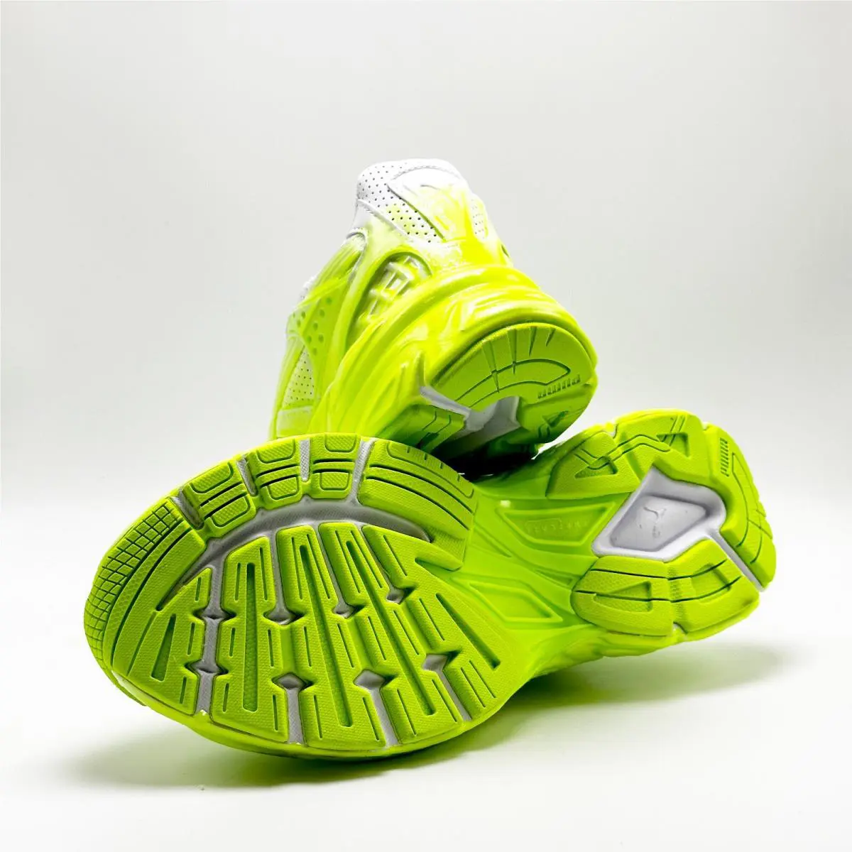 Puma shoes - PUMA Velophasis - Velophasis - 393754-01 - White 3