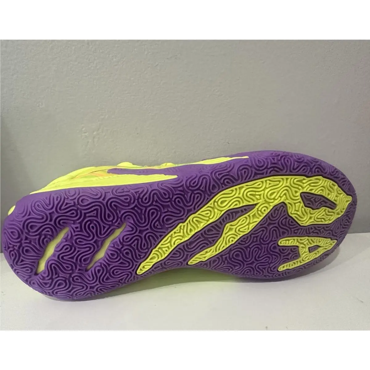 Puma shoes - Puma MB.03 - 379898-01 - SAFETY YELLOW PURPLE GLIMMER 8