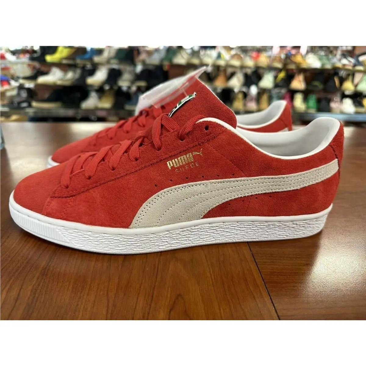 Puma shoes Suede Classic - High Risk Red/ Puma White 3