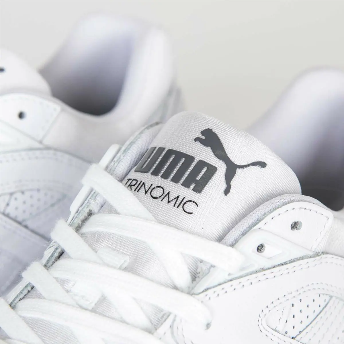 Puma shoes - PUMA R698 - 360601-01 - White 3