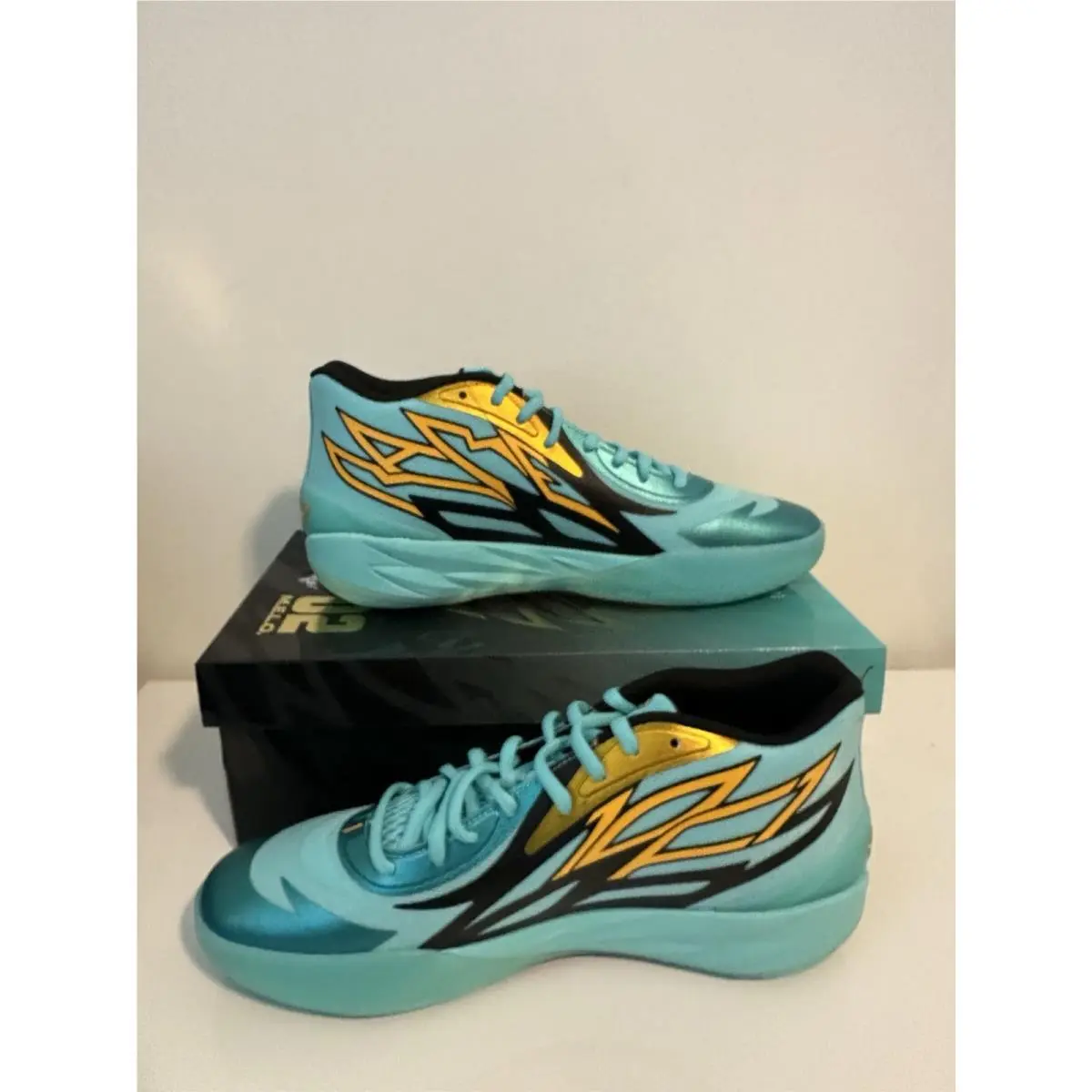 Puma shoes - PUMA Mb.02 X Honeycomb Basketball - 37759001 - Blue 1