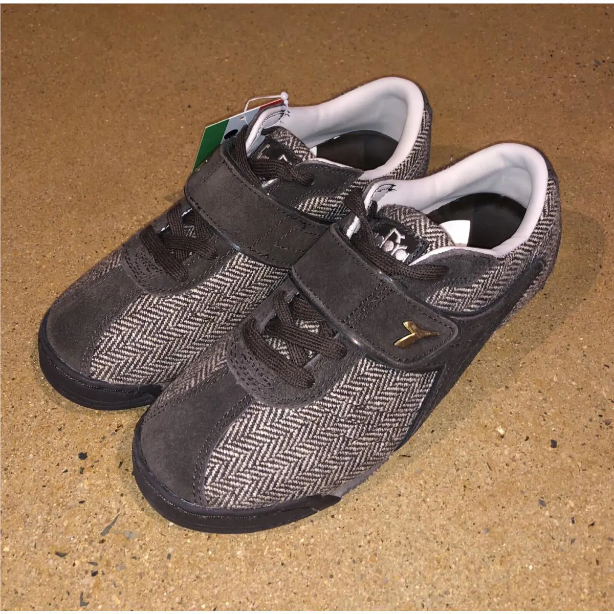Diadora shoes - Brown (UPC: 012926621443) 3