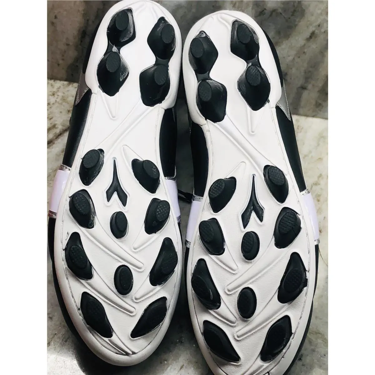 Diadora shoes - Black (UPC: 0760138743544) 9